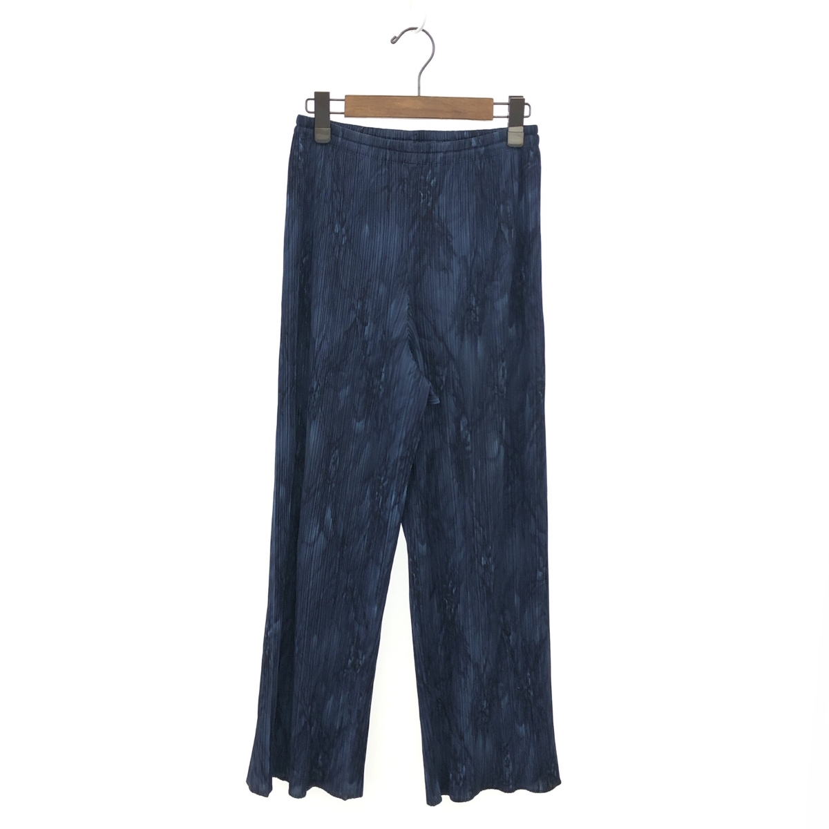訳ありプリーツプリーズワイドパンツ PLEATS PLEASE ISSEY MIYAKE - PLEATS PLEASE MONTHLY 11月