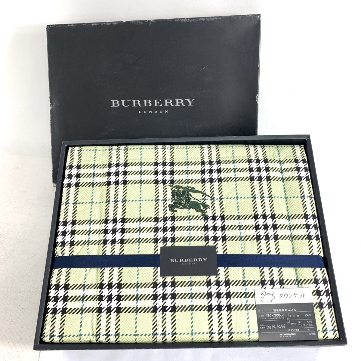 【新古品】バーバリー　羽毛ダウンケット　ペイズリー柄　掛け布団 バーバリー Burberry ダウンケット 羽毛肌掛け 布団 ペイズリー
